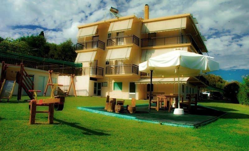 Meltemi Rooms And Apartments Finikounta Exterior foto